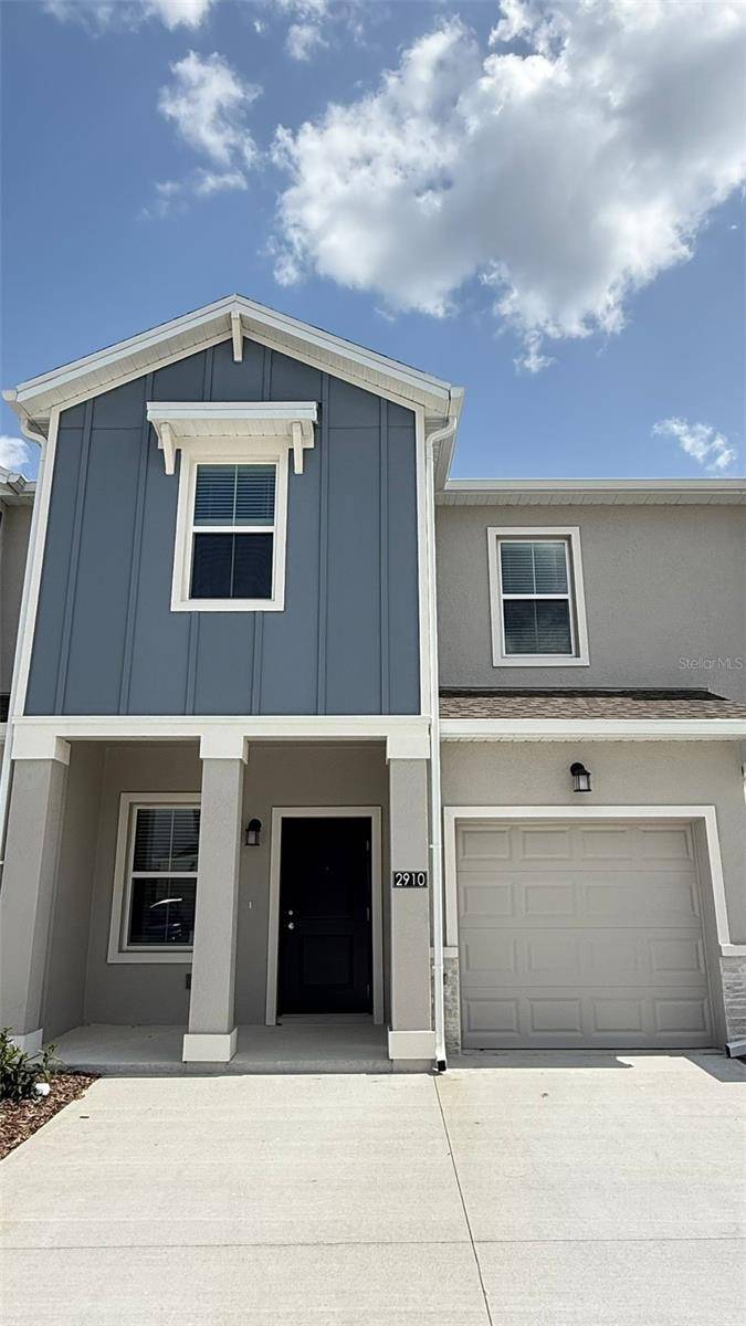 2910 SAVOIR AVE, Davenport, FL 33837