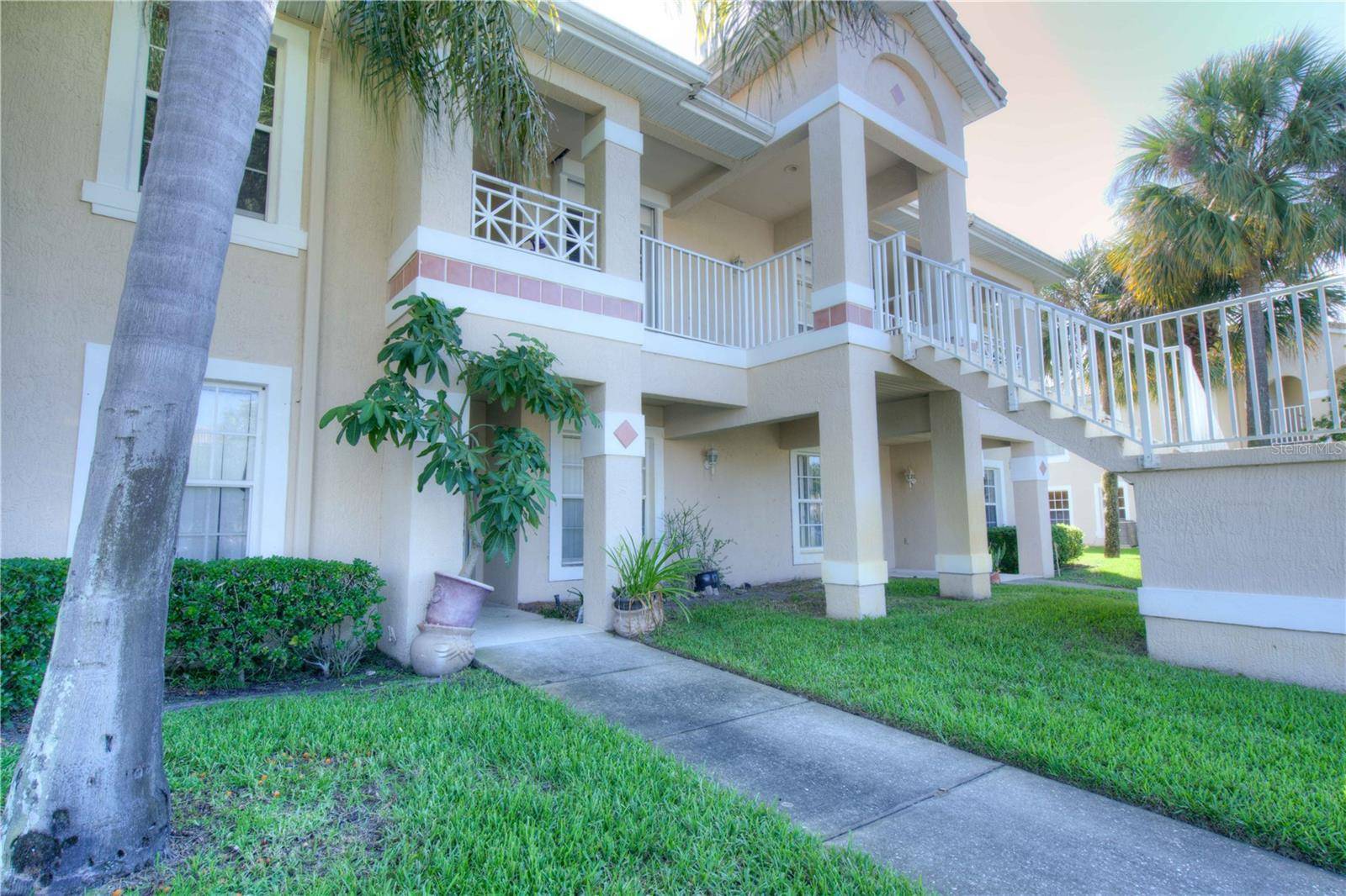 Orlando, FL 32824,13313 FAIRWAY GLEN DR #103