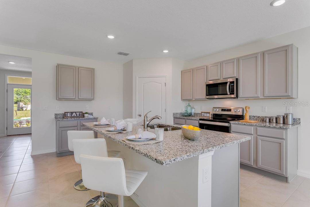 Kissimmee, FL 34758,658 ROSARO CT