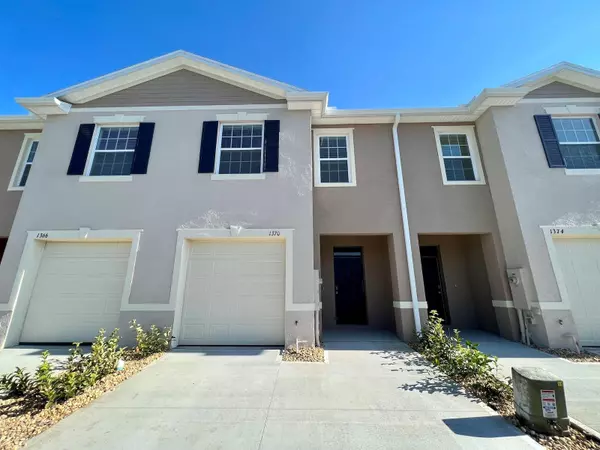 1370 YELLOW FINCH DR, Davenport, FL 33837