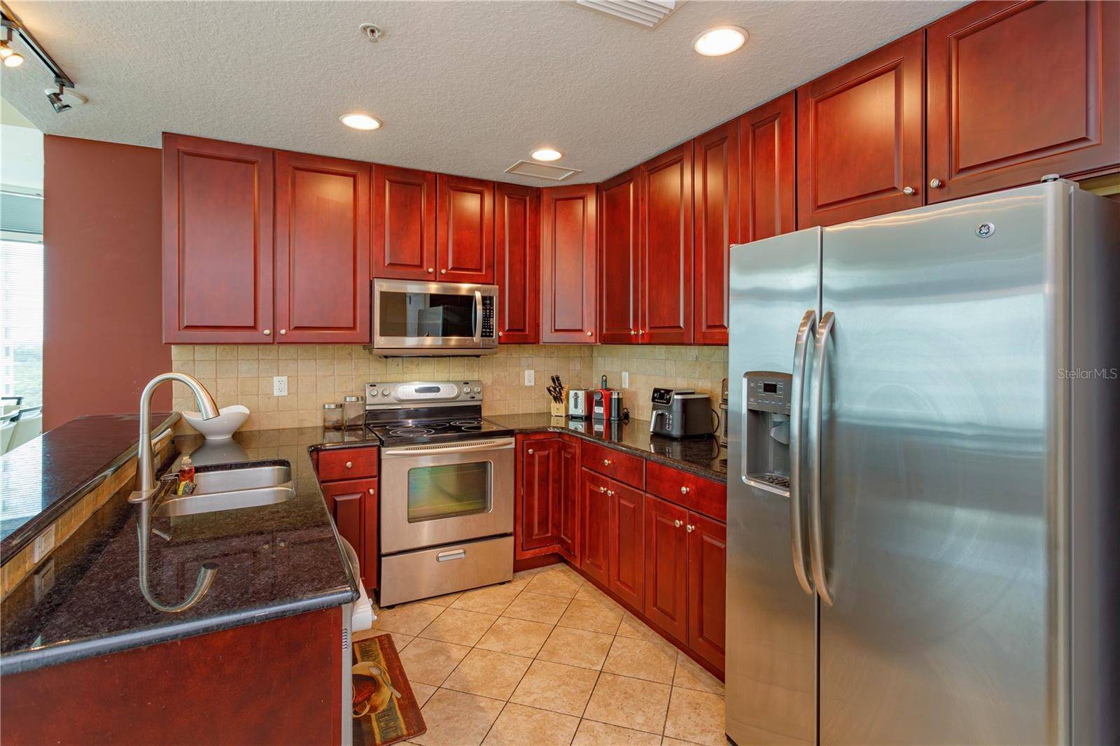 Orlando, FL 32801,101 S EOLA DR #1021
