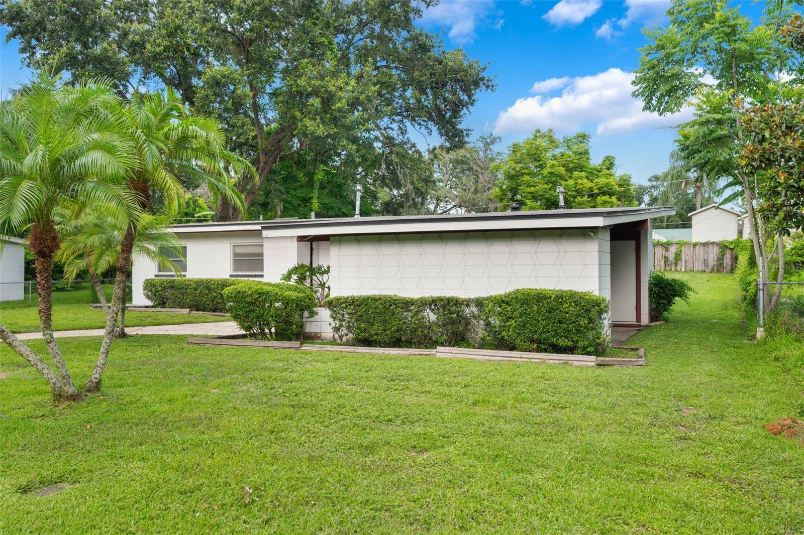 Orlando, FL 32811,209 WILMER AVE