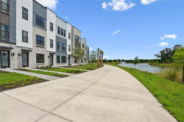 2310 ADDALIA ALY, Orlando, FL 32804