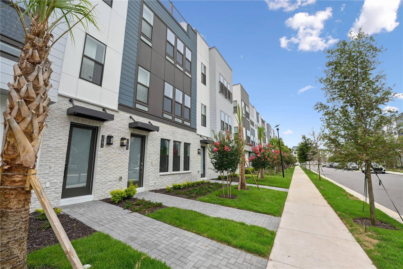 2296 BRIX STREETS, Orlando, FL 32804