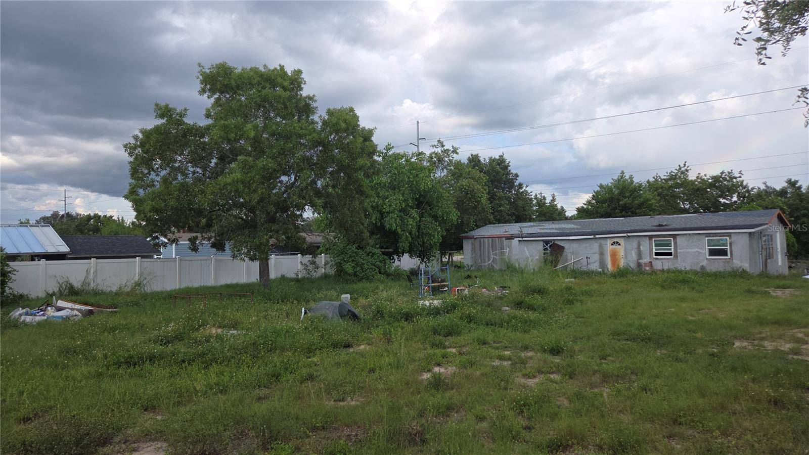 Davenport, FL 33837,1409 POWER LINE RD