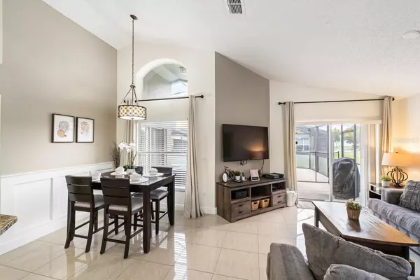 Kissimmee, FL 34746,150 BAREFOOT BEACH WAY