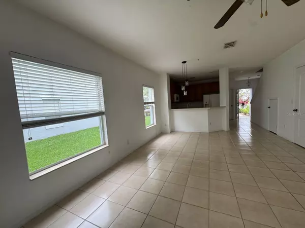 Orlando, FL 32832,10804 SAVANNAH WOOD DR #127