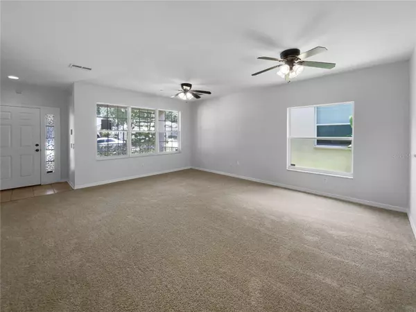 Lutz, FL 33559,16006 STAGS LEAP DR