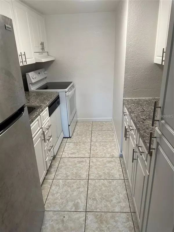 Orlando, FL 32809,778 RIDENHOUR CIR #778