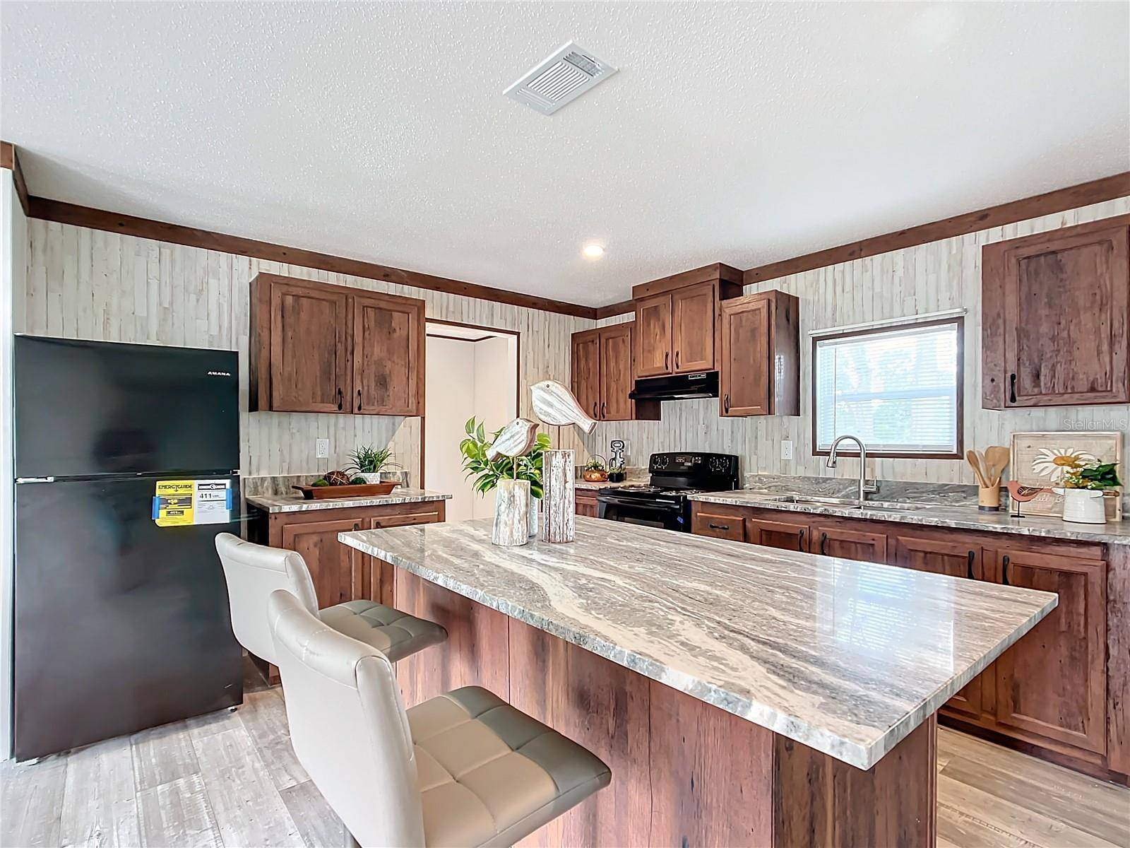 Chiefland, FL 32626,8551 NW 125TH ST