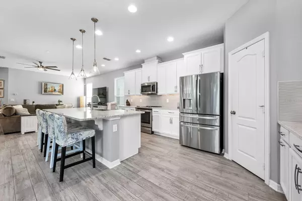 Debary, FL 32713,640 BAYERN LN