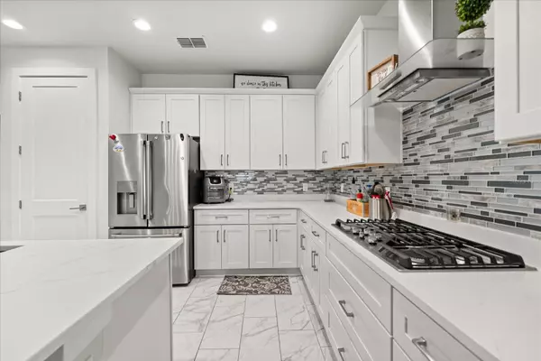 Reunion, FL 34747,7454 GATHERING DR