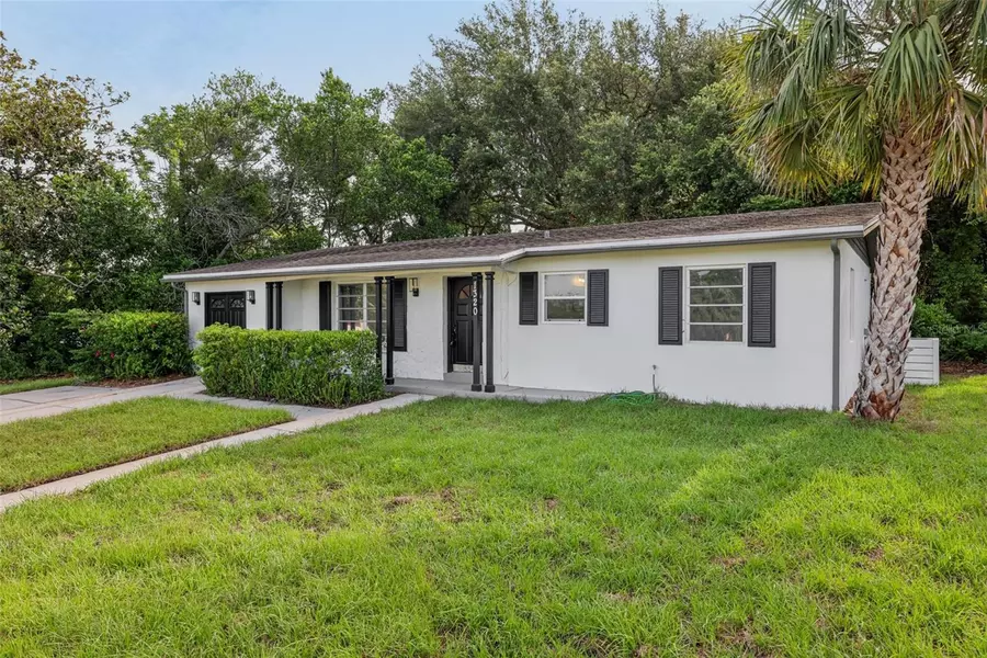 1320 E LOMBARDY DR, Deltona, FL 32725
