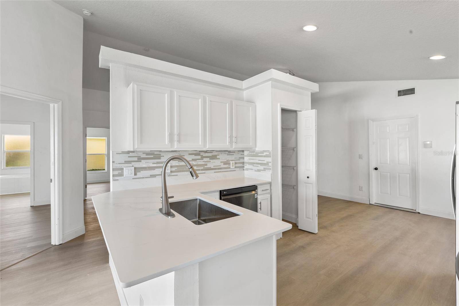 Kissimmee, FL 34744,3078 MANDOLIN DR