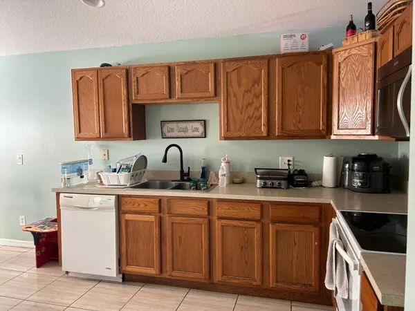 Oviedo, FL 32765,110 TYSON CT