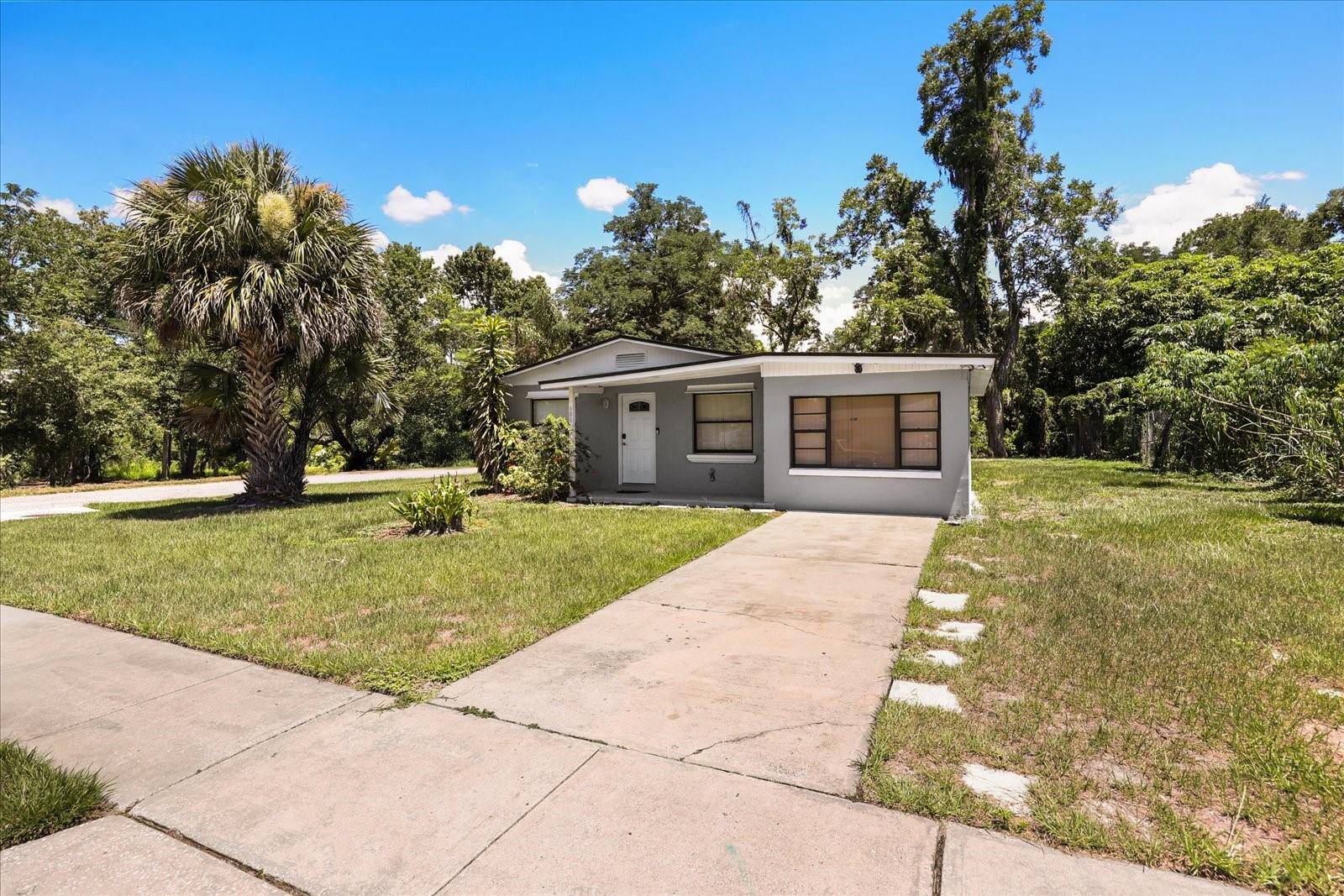 Altamonte Springs, FL 32701,600 PLUM LN