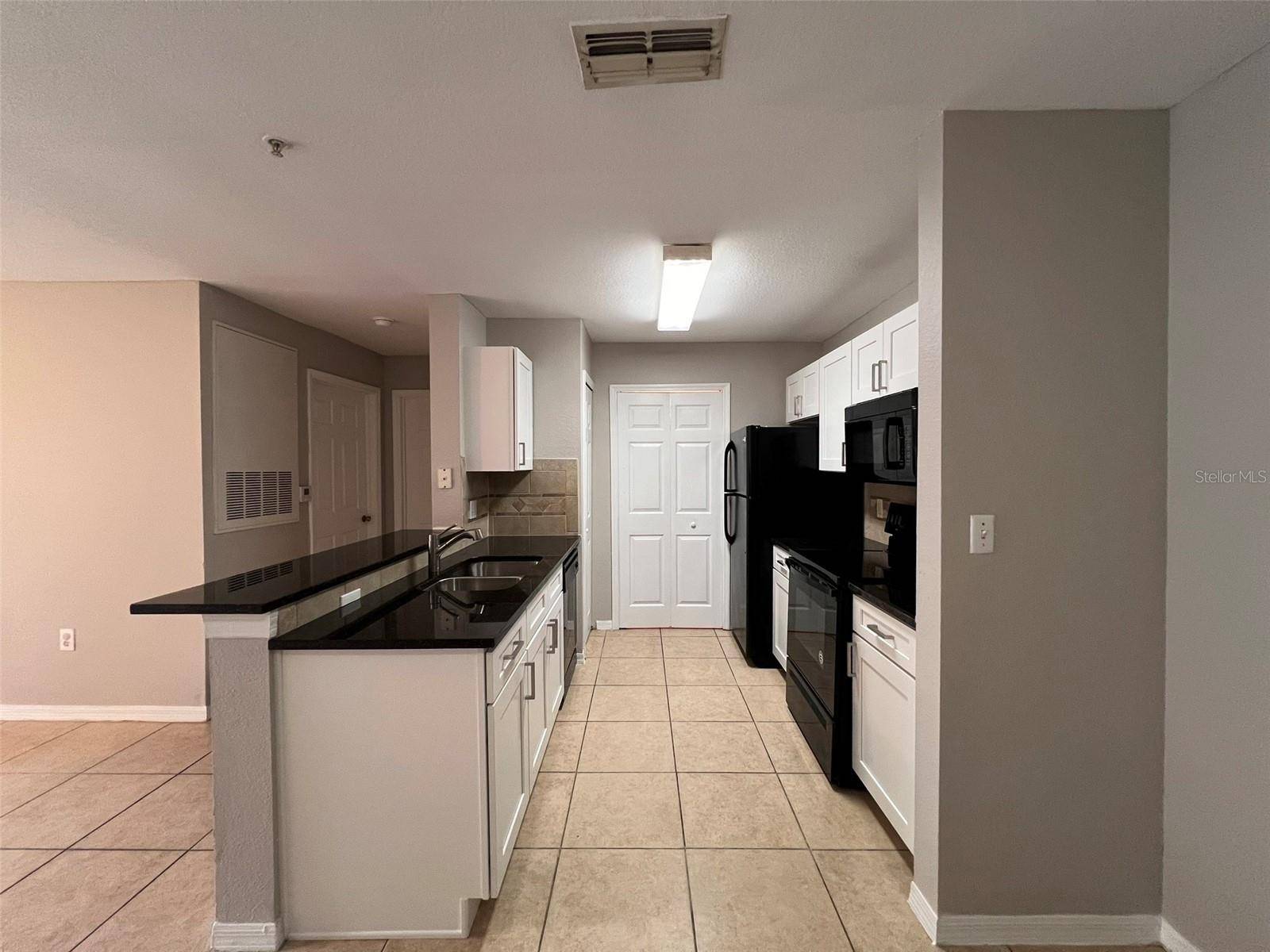 Orlando, FL 32811,5459 VINELAND RD #4101