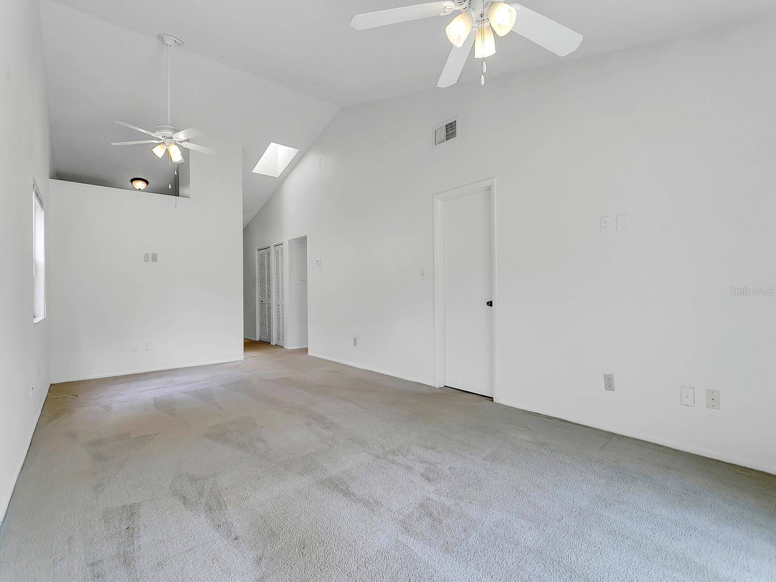 Orlando, FL 32825,8636 DRAYTON CT