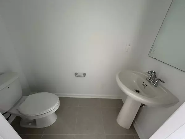 Kissimmee, FL 34758,5680 PORTICO PL