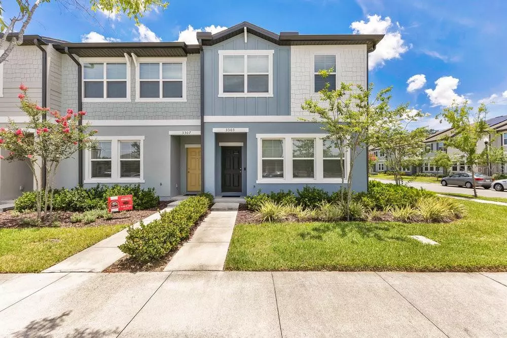 Orlando, FL 32808,3303 AZOLLA ST