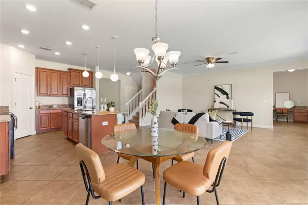 Windermere, FL 34786,7409 FAIRGROVE AVE