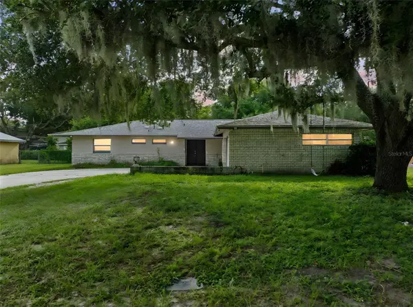 Kissimmee, FL 34744,28 LINDA LN