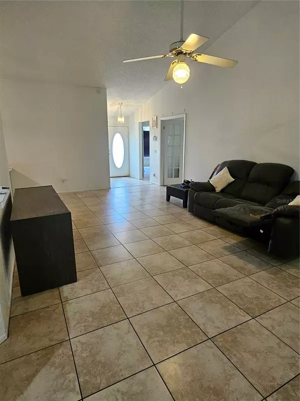 Apopka, FL 32703,1524 CRAWFORD DR