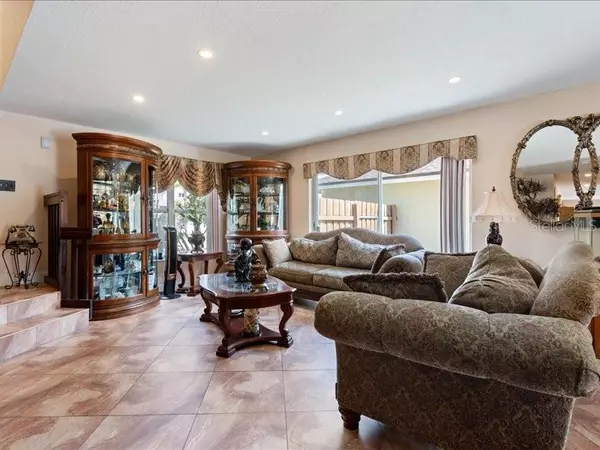 Pembroke Pines, FL 33025,961 SW 98TH AVE