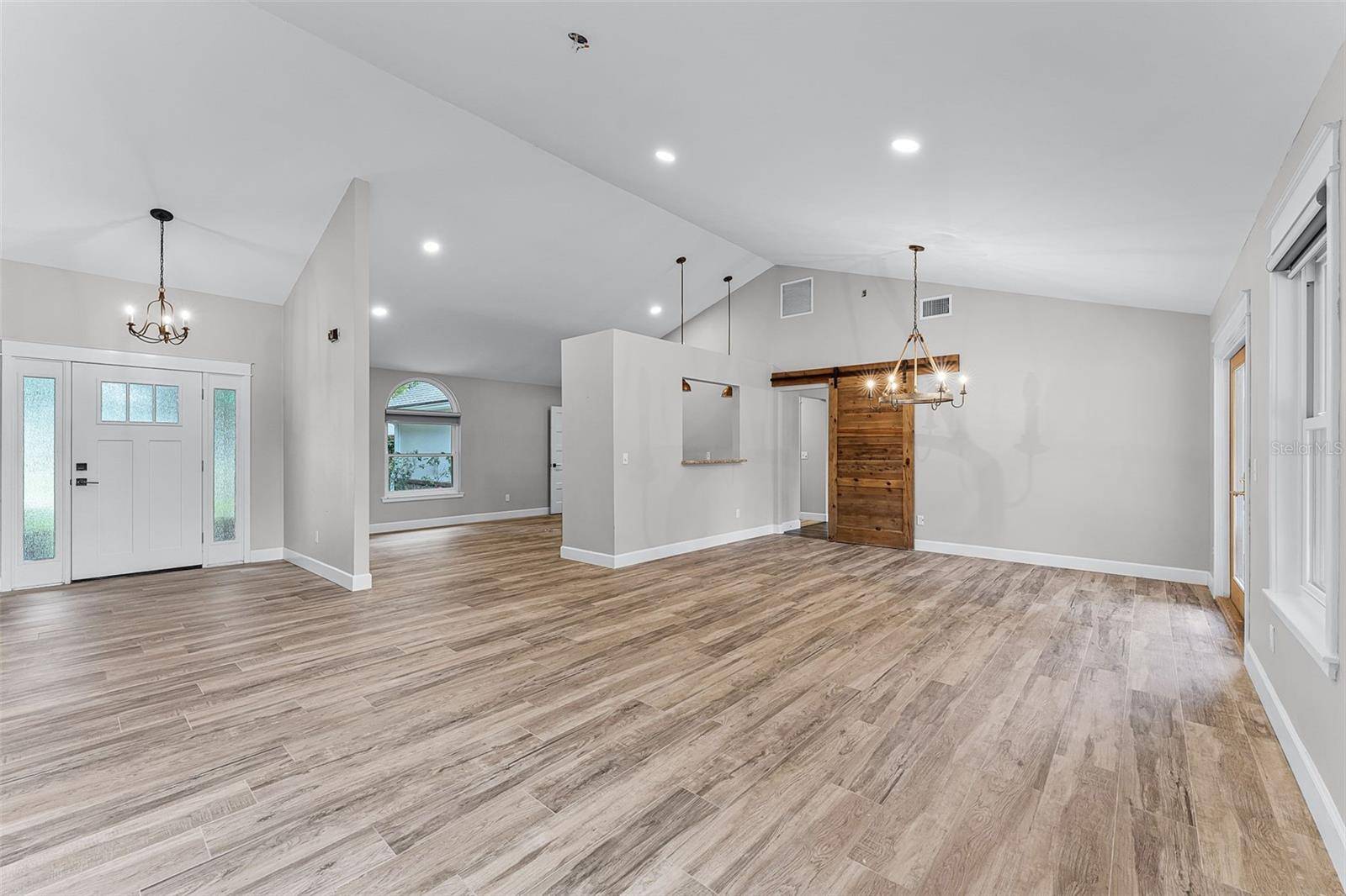 Oviedo, FL 32765,3015 RIVIERA BAY CT