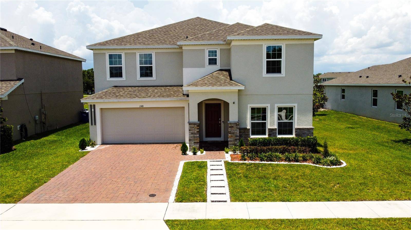 1588 SKY LAKES DR, St Cloud, FL 34769