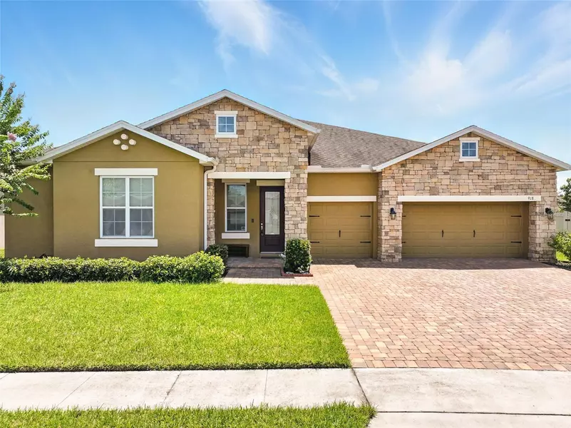 918 BLACKTHORN DR, Apopka, FL 32703