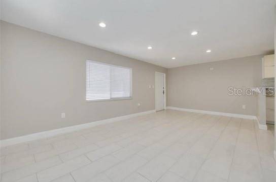 St Petersburg, FL 33703,334 48TH AVE N #236