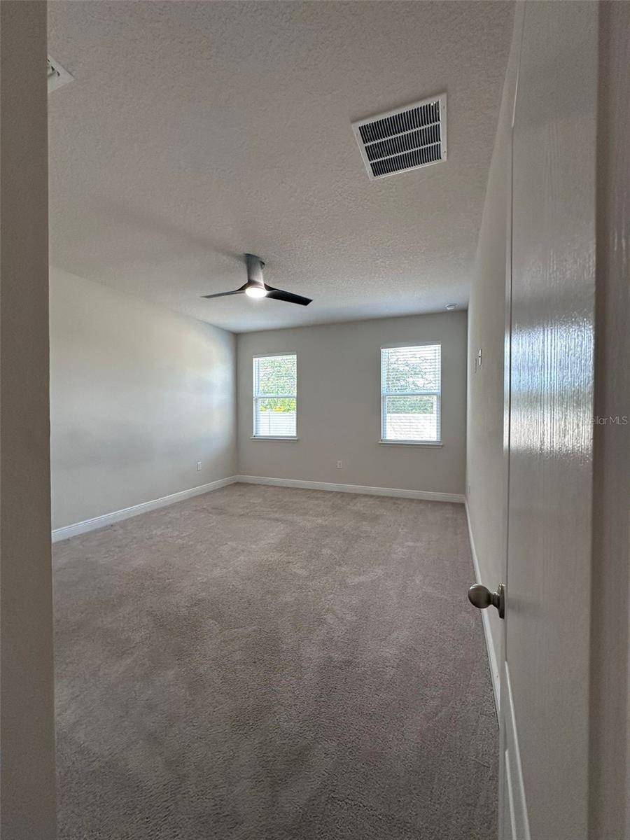 Davenport, FL 33837,284 WHIRLAWAY DR