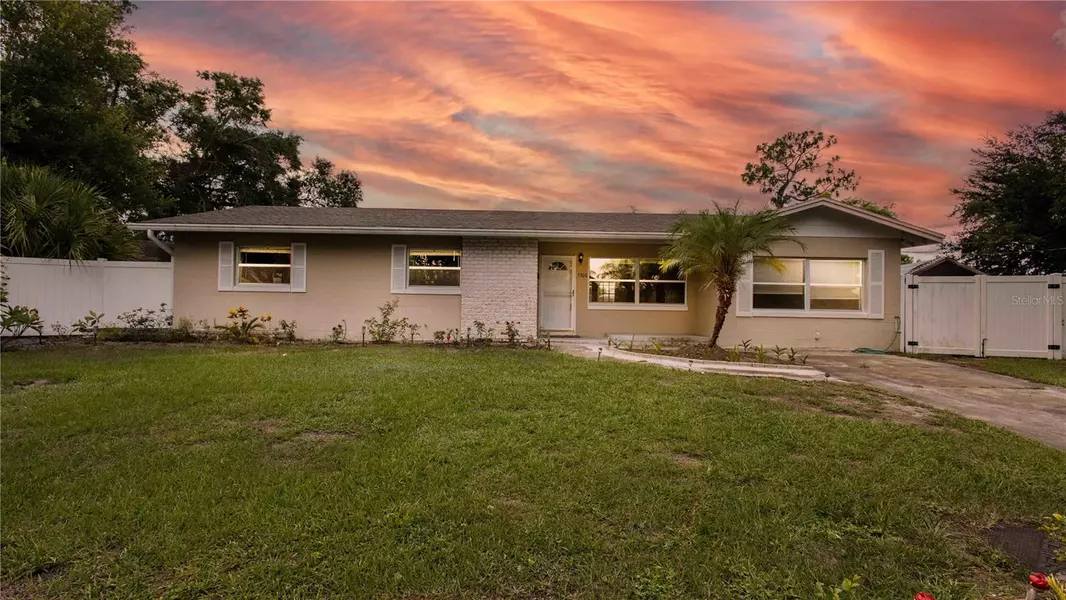 5300 LOCKSLEY AVE, Orlando, FL 32810