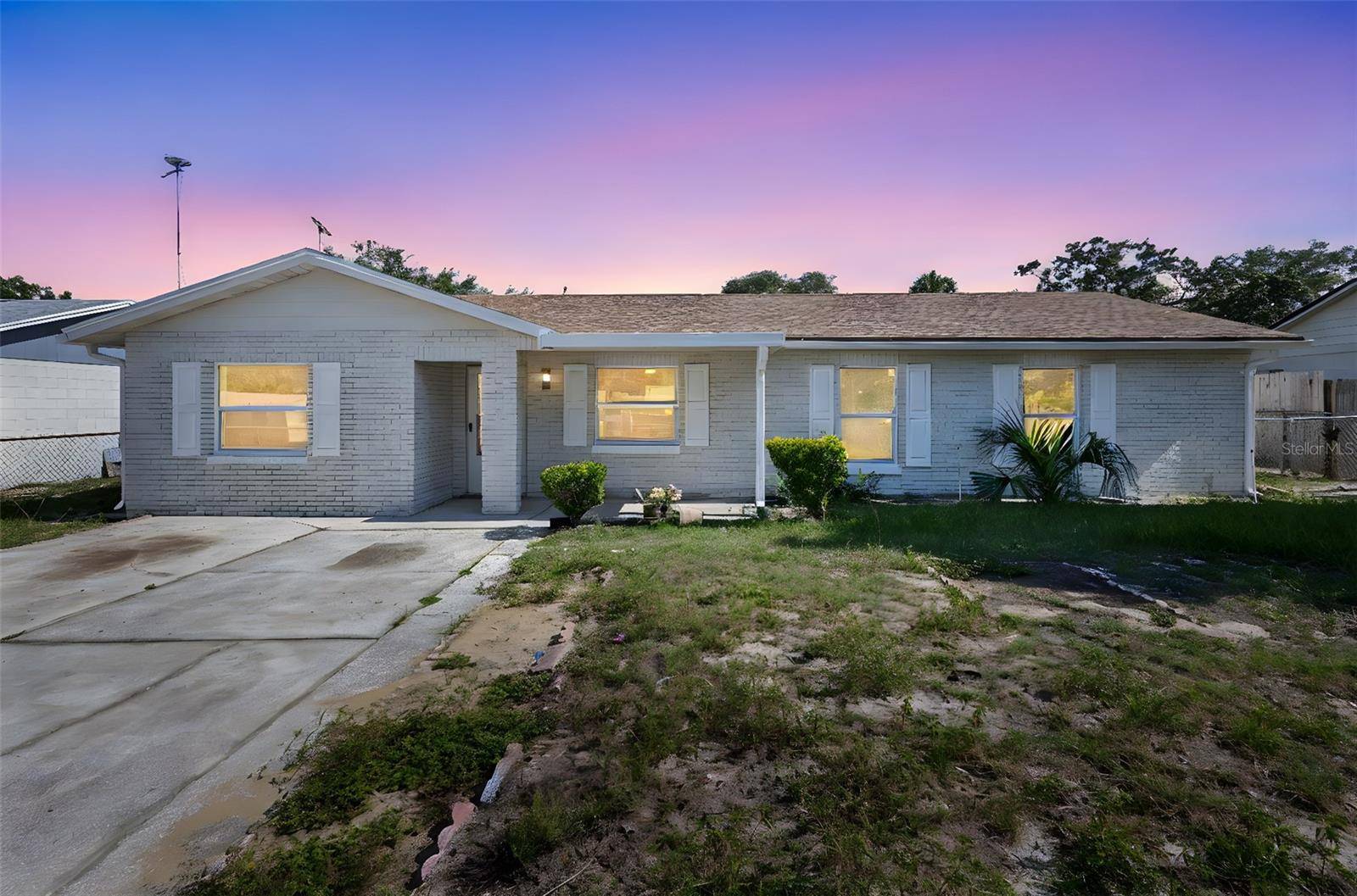 Davenport, FL 33837,105 E MAGNOLIA ST