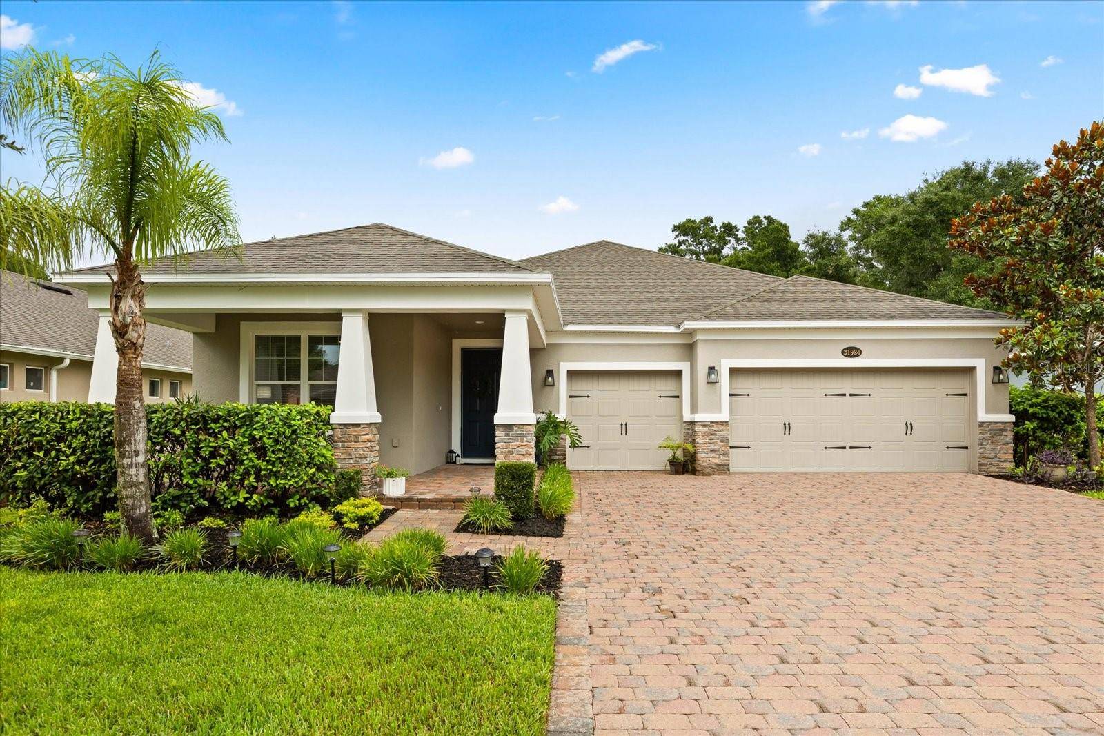 31924 GEOFF, Sorrento, FL 32776