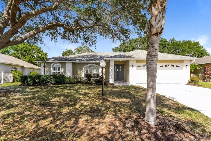 2333 APPALOOSA CIR, Sarasota, FL 34240