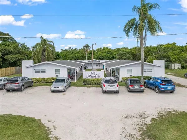 1215 HARTMAN RD, Fort Pierce, FL 34947