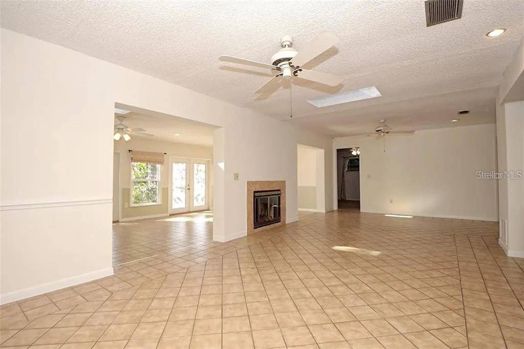 Longwood, FL 32750,139 STONEY RIDGE DR