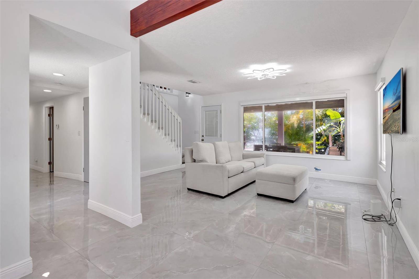 Hutchinson Island, FL 34949,217 MARINA DRIVE