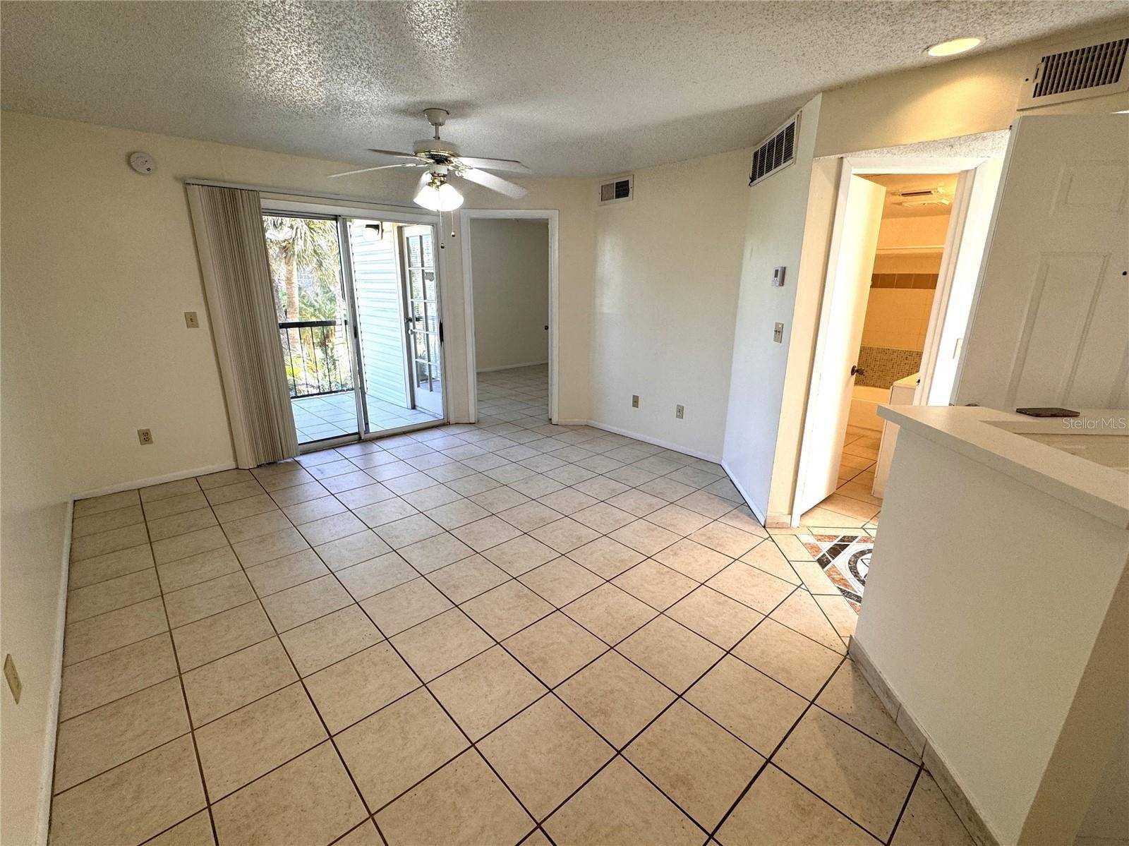 Orlando, FL 32839,1972 LAKE ATRIUMS CIR #184