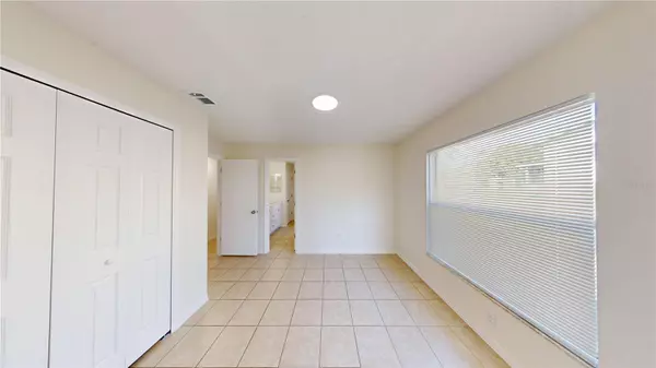 Clermont, FL 34711,15905 HIDDEN LAKE CIR