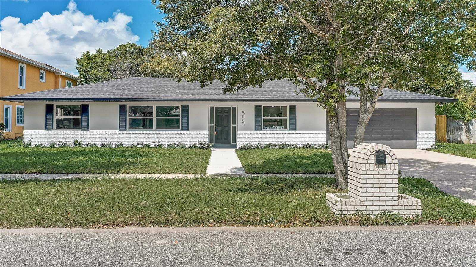 Orlando, FL 32819,5882 MARLBERRY DR