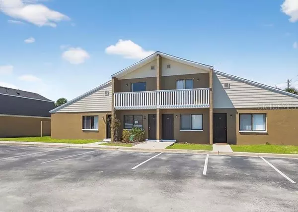 325 E UNIVERSITY BLVD #27, Melbourne, FL 32901