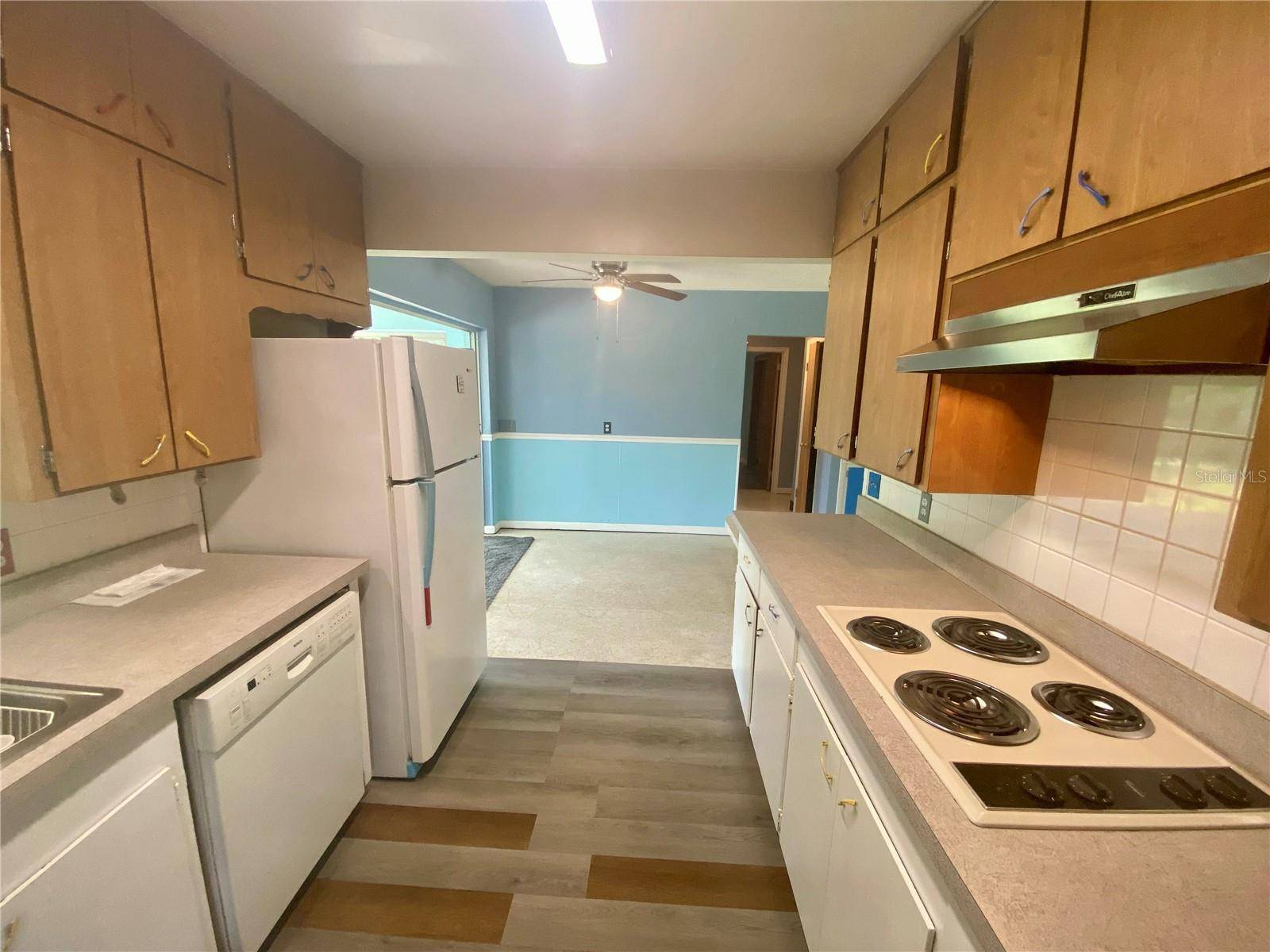 Mount Dora, FL 32757,3695 DALE CT