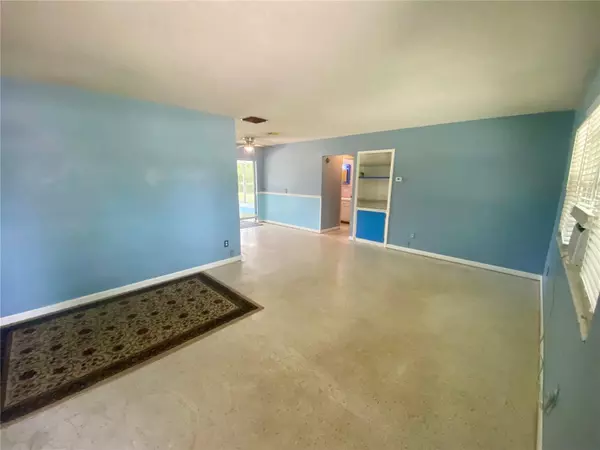 Mount Dora, FL 32757,3695 DALE CT