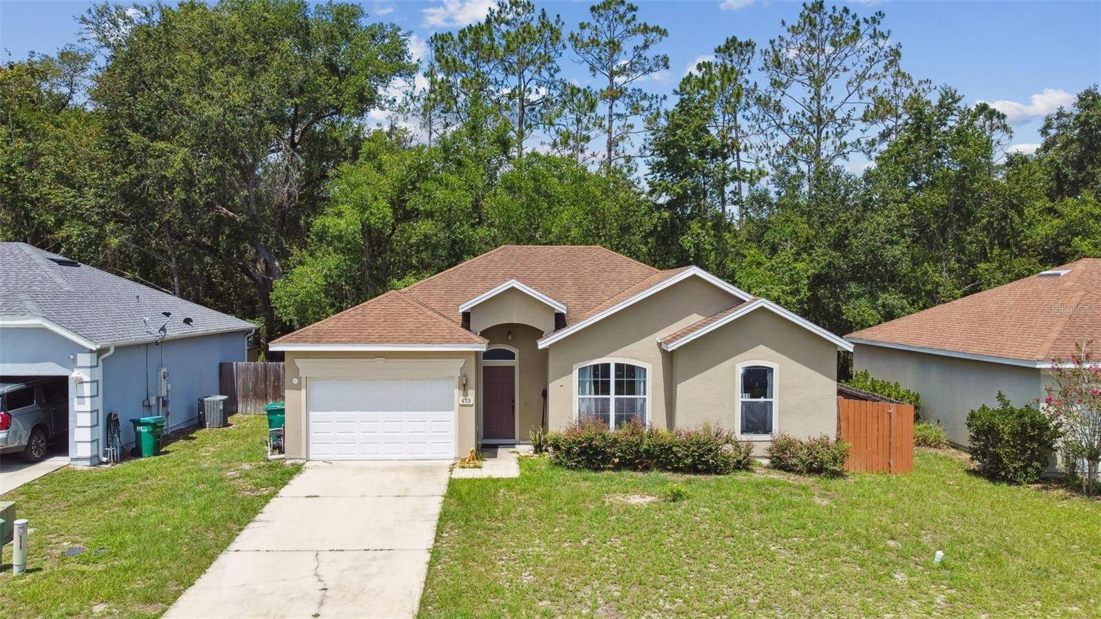419 CIERRA OAKS CIR, Lady Lake, FL 32159