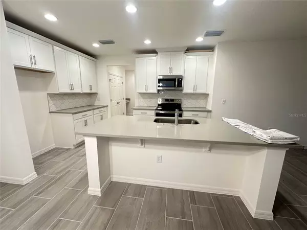 Davenport, FL 33837,406 COOL SUMMER LN