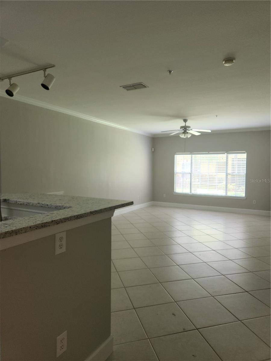 Tampa, FL 33615,4307 BAYSIDE VILLAGE DR #103