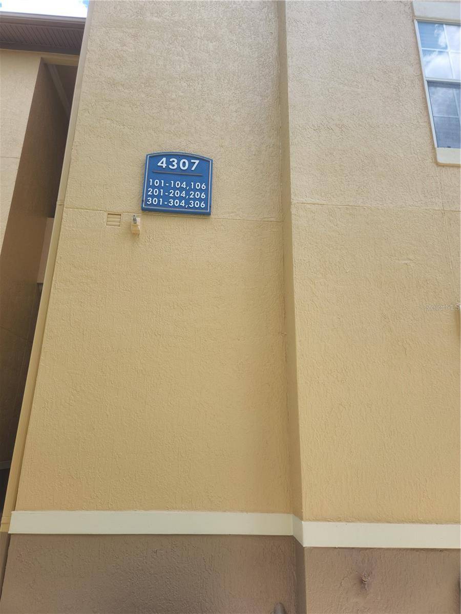 Tampa, FL 33615,4307 BAYSIDE VILLAGE DR #103